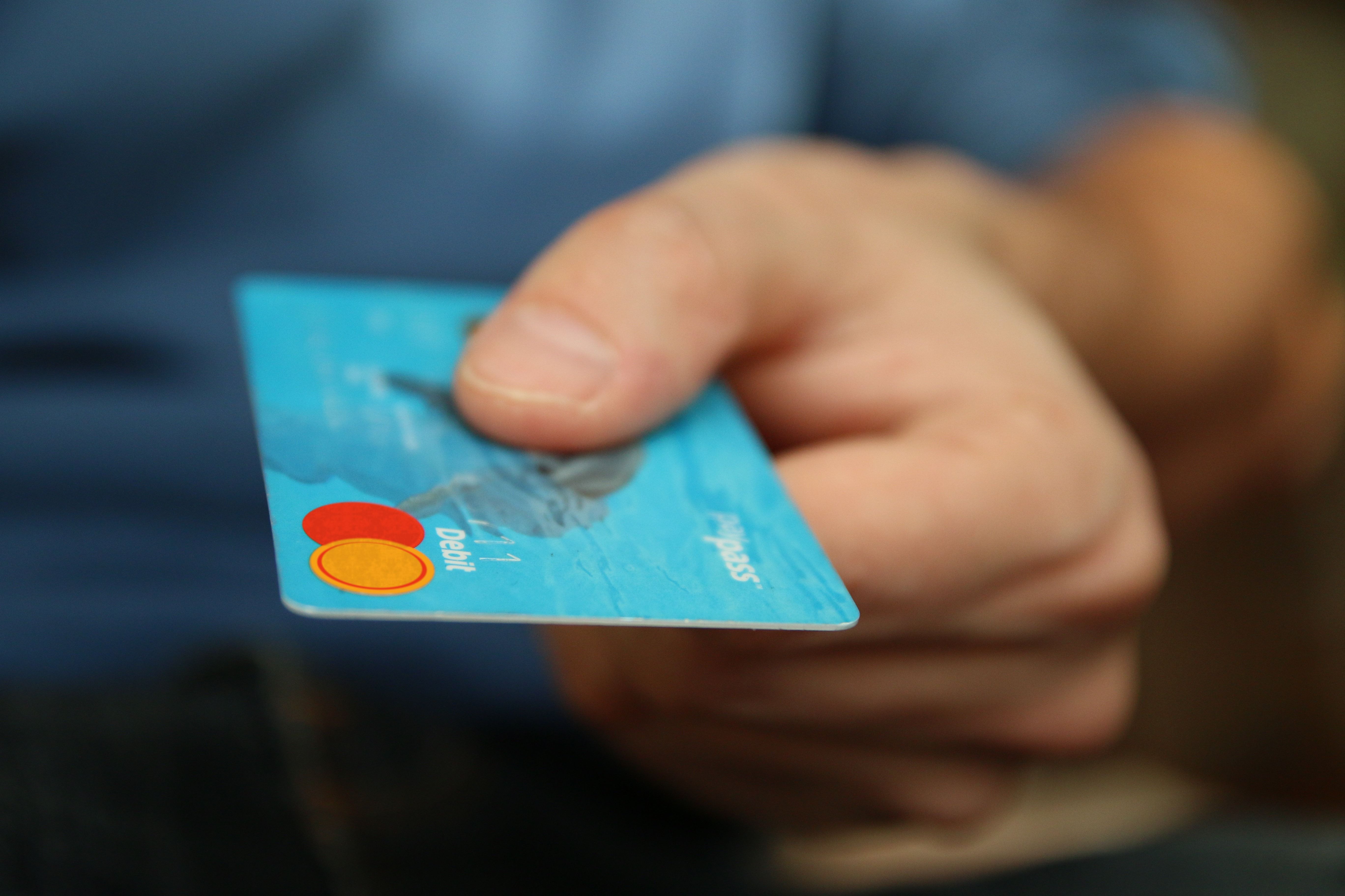 UK Consumer Borrowing Reaches Fastest Growth Since 2018