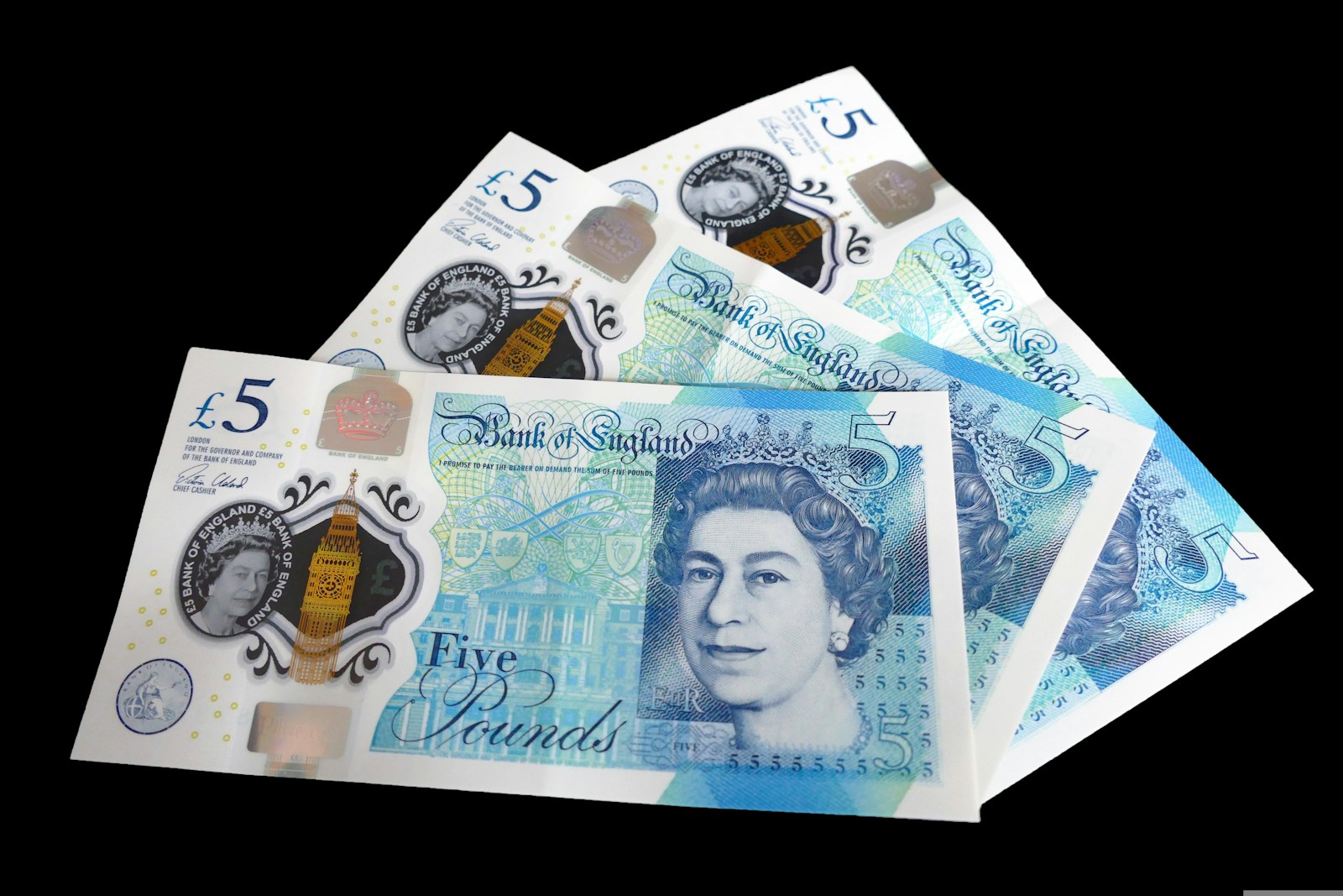 UK Inflation Rises to 3.1% as Petrol and Diesel Climb